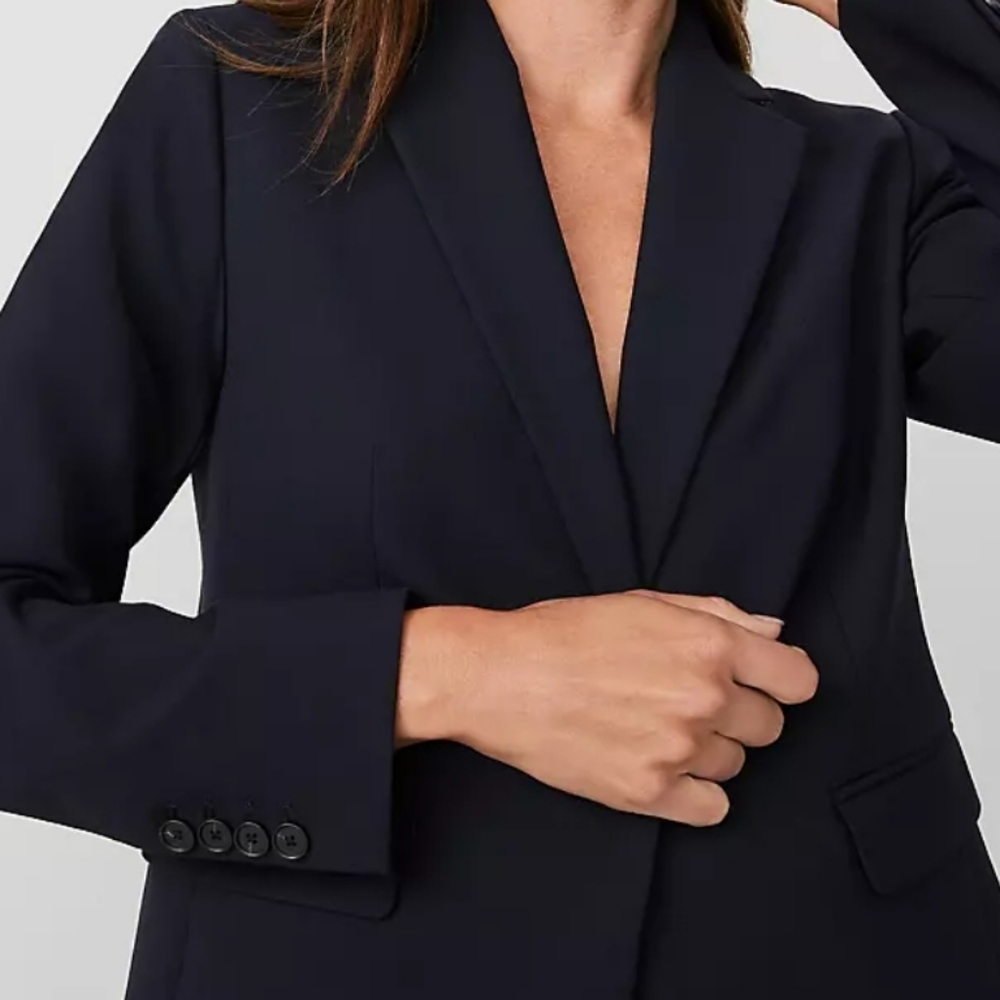 Ann Taylor Women's Navy Blazer